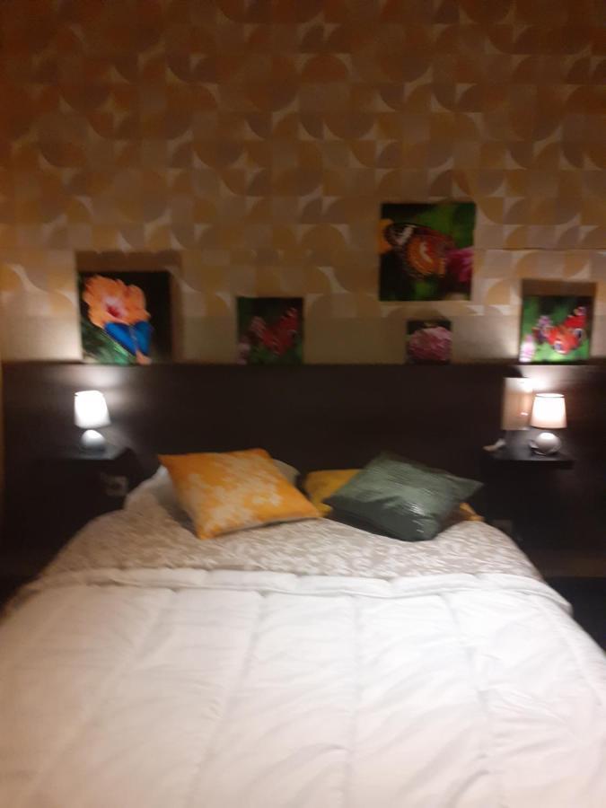 Hotel Le Kamelia Salles  Zewnętrze zdjęcie